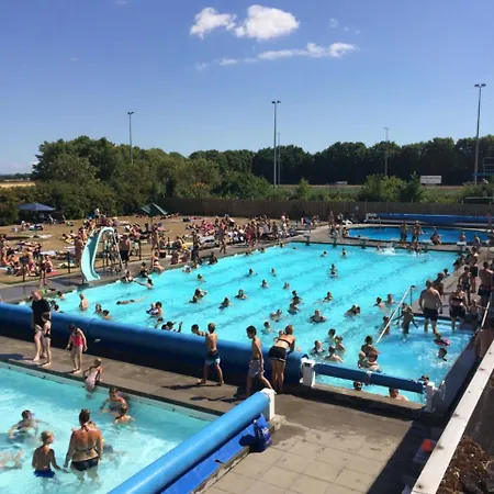 Hallen Hotell